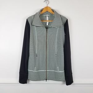 Lululemon Daily Yoga Jacket Size 12  A0313